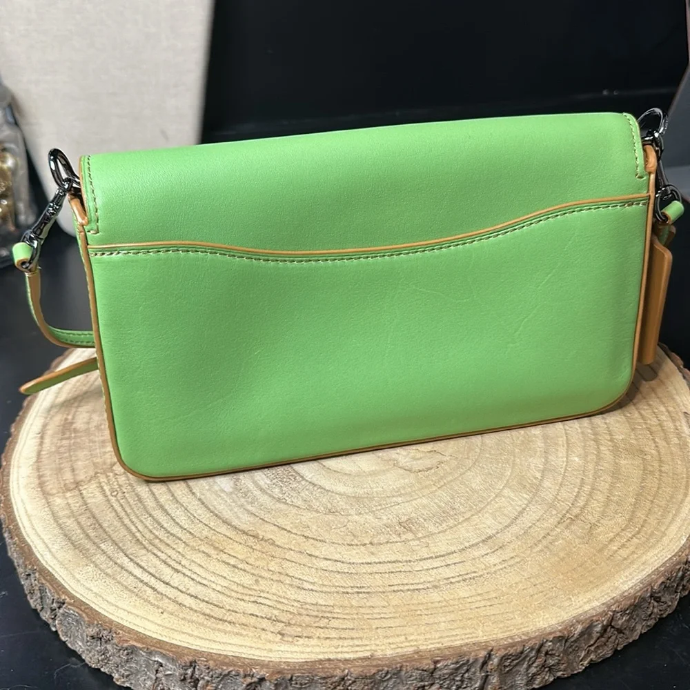 Coach Pistachio Dinky Glovetanned Green Leather Crossbody Shoulder Bag Purse - Picture 5 of 15
